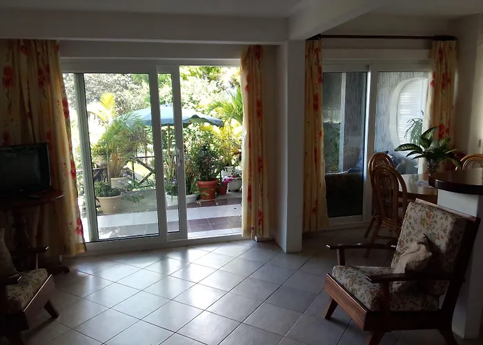 Rum i privatbostad Chez Lorna 3 Nights Or