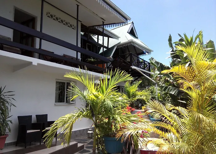 Rum i privatbostad Chez Lorna 3 Nights Or