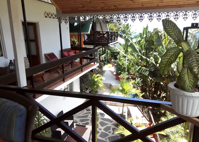 Chez Lorna 3 Nights Or Rum i privatbostad De Quincey Village