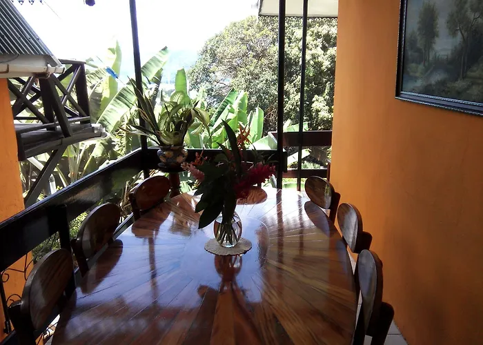 Rum i privatbostad Chez Lorna 3 Nights Or
