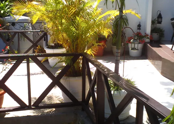 Chez Lorna 3 Nights Or