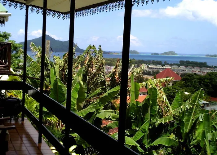Rum i privatbostad Chez Lorna 3 Nights Or